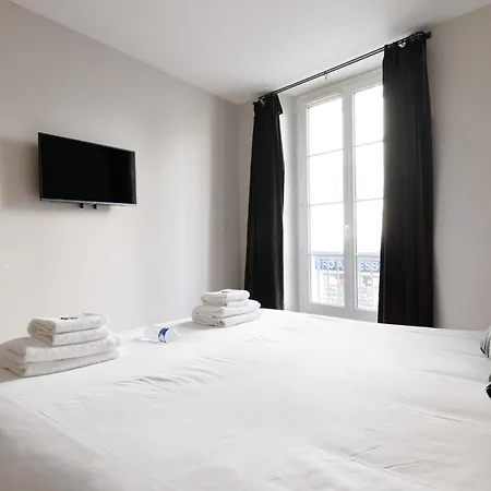 Cosy - 4br-12p - Canal Saint-martin Апартаменты