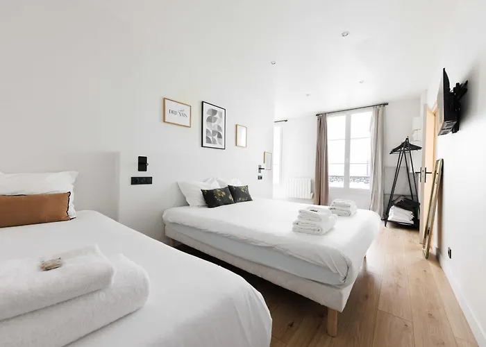 Cosy - 4br-12p - Canal Saint-martin Apartment *