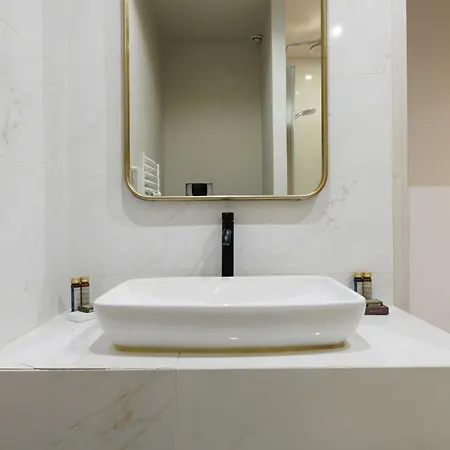 아파트 Cosy - 4br-12p - Canal Saint-martin 파리